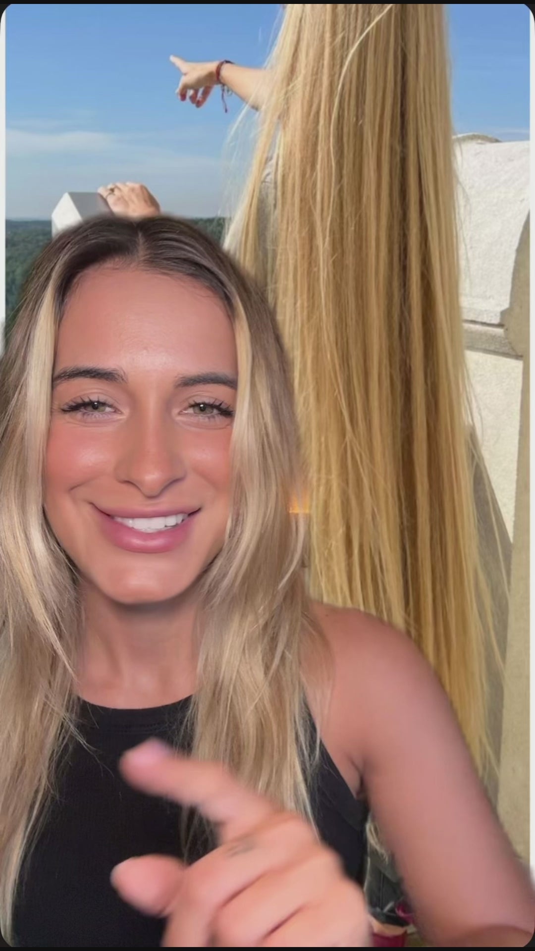 Carregar vídeo: Hair &amp; Nails